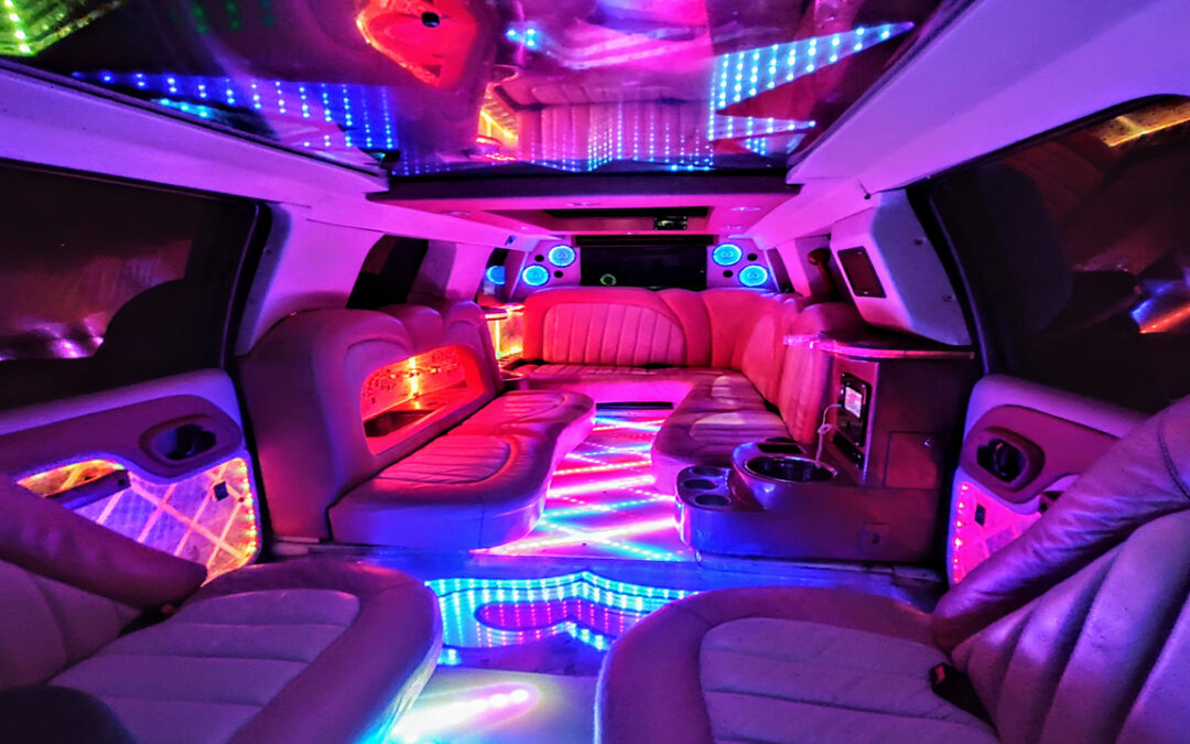 Surpreenda seu filho com uma festa luxuosa em uma limousine